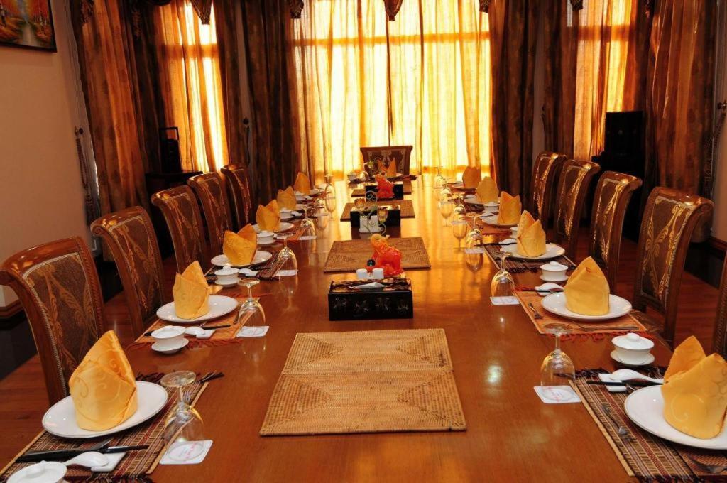 Hotel Myat Taw Win 3*