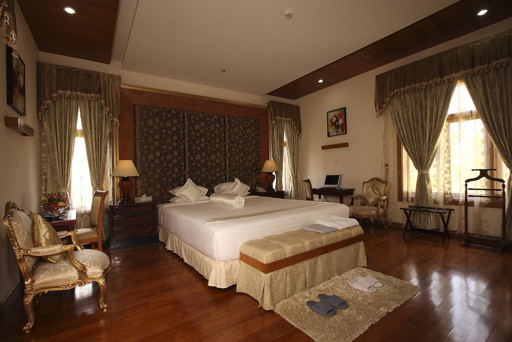 Myat Taw Win